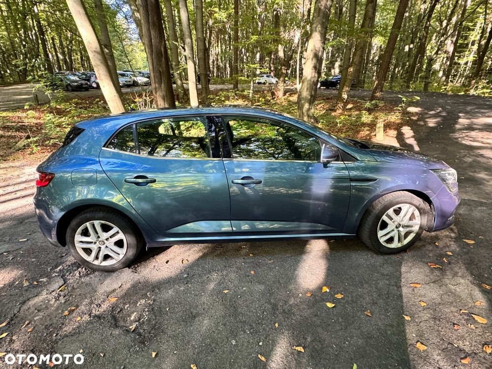 Renault Megane - 24