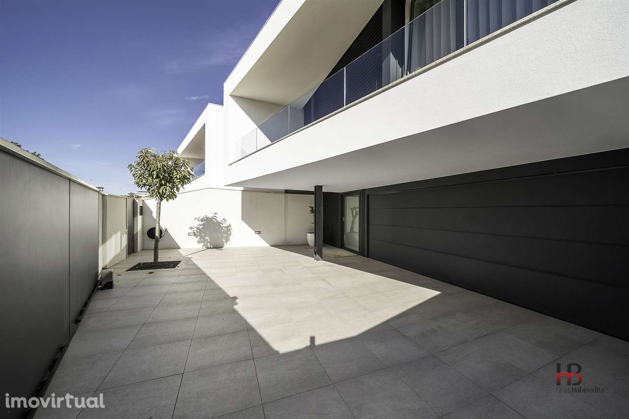 Moradia à Praia da Madalena - Grande imagem: 5/21