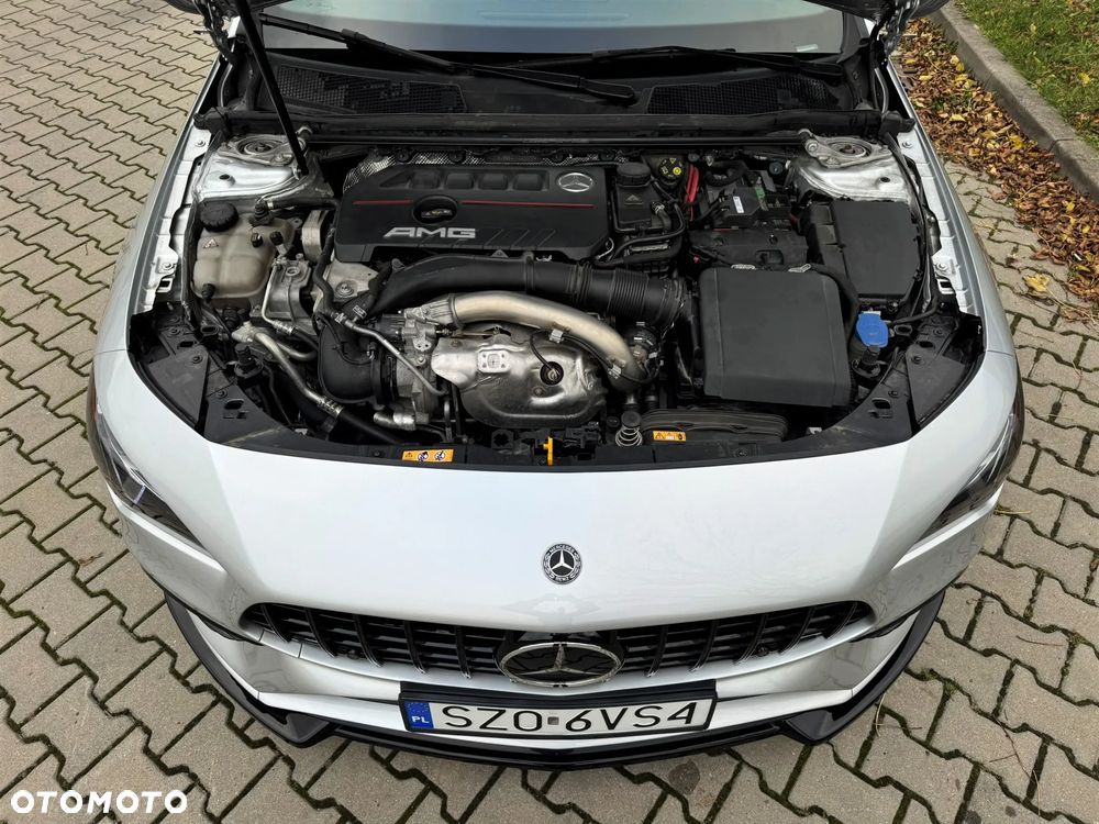 Mercedes-Benz CLA AMG 35 4Matic AMG Speedshift 7G-DCT - 32