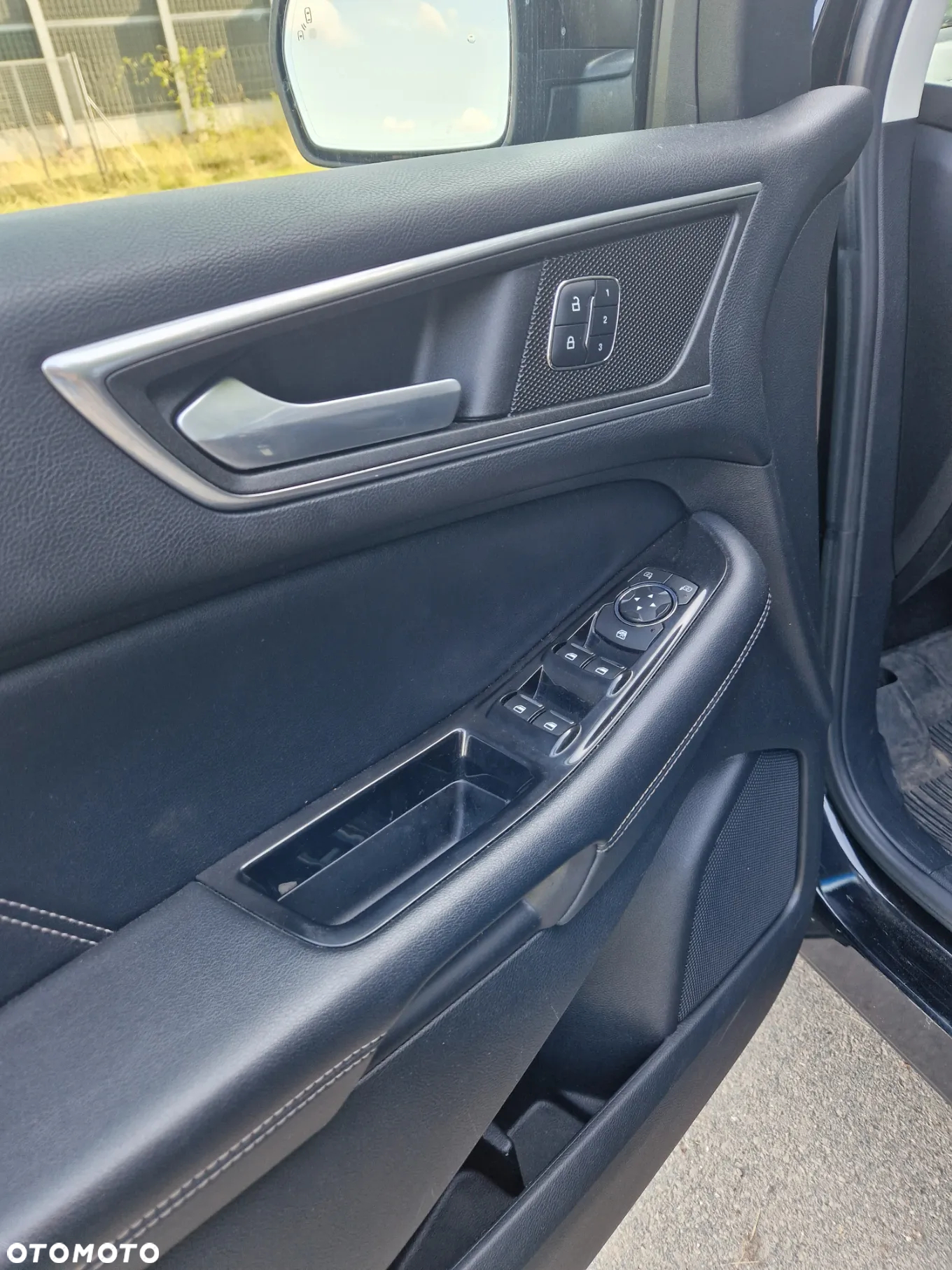 Ford Edge - 14