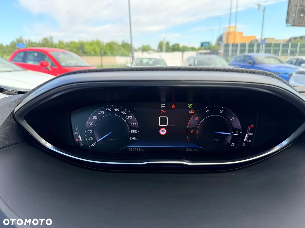 Peugeot 3008 1.5 BlueHDi Allure S&S EAT8 - 20