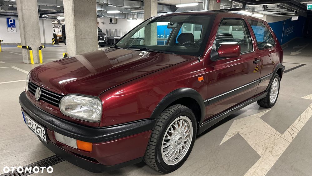 Volkswagen Golf - 20