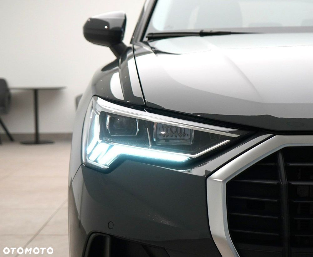 Audi Q3 - 10