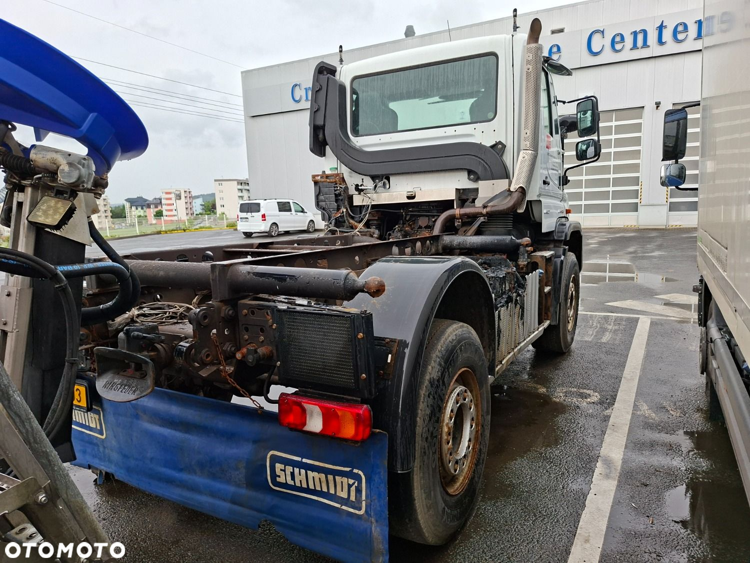 MIKANN Unimog U527 4X4 - 4