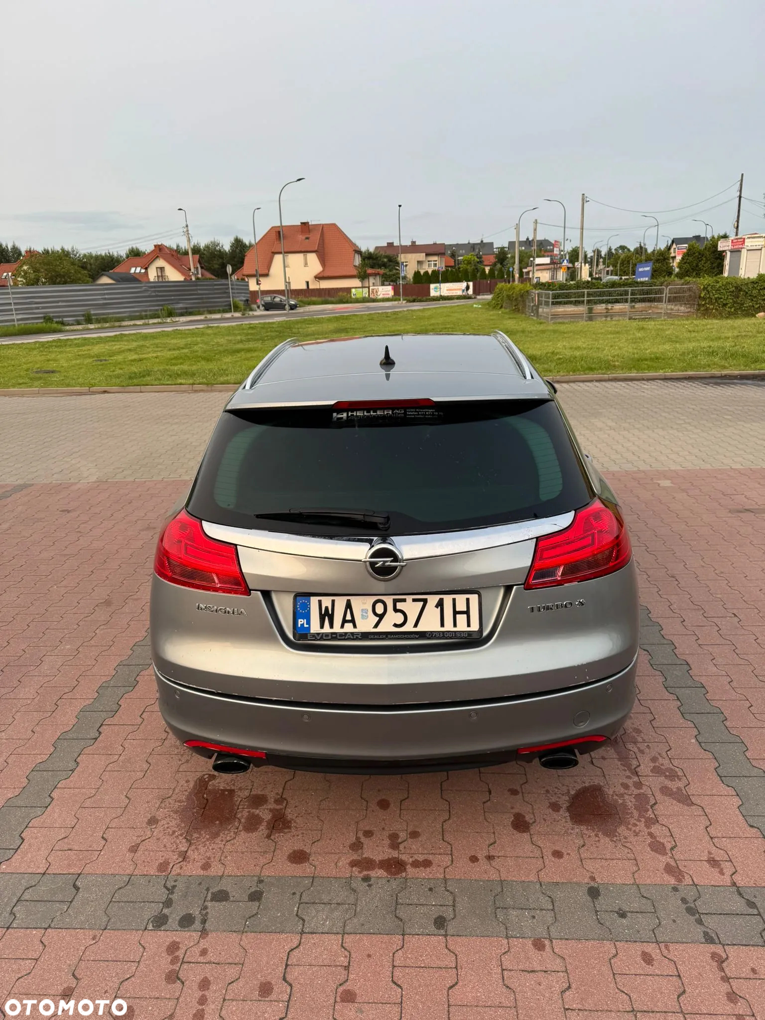 Opel Insignia 2.0 Turbo Sports Tourer 4x4 Automatik Design Edition - 5