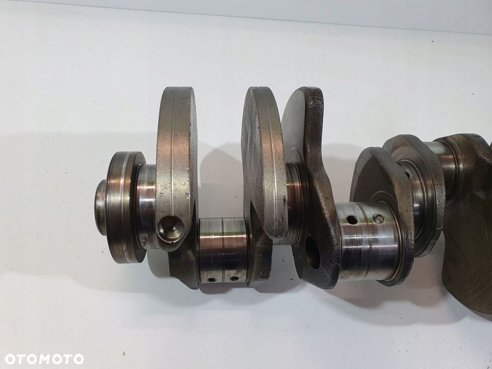 WAŁ KORBOWY 4.2 V8 BCY AUDI RS6 - 2