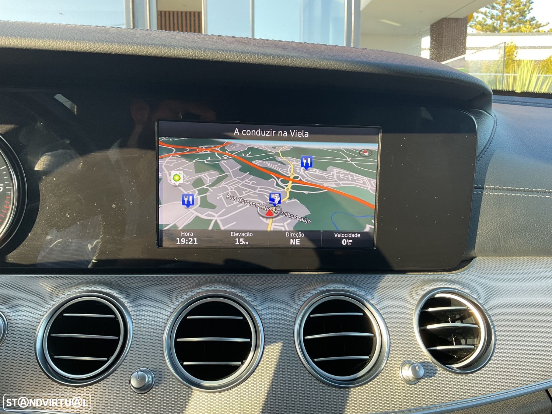 Mercedes-Benz E 220 BlueTEC Avantgarde Auto. - 34