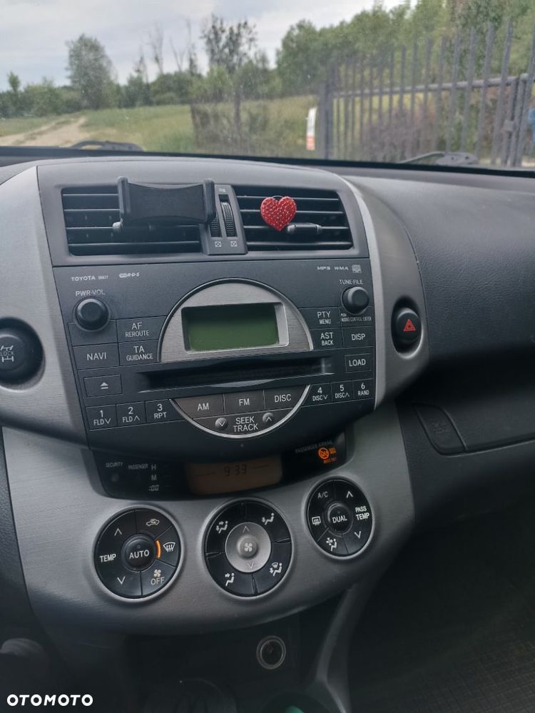 Toyota RAV4 2.2 D-4D Luna - 14