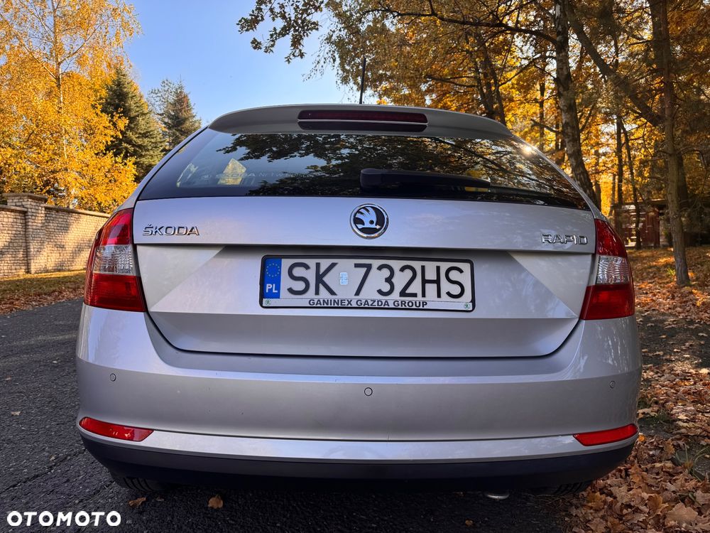 Skoda RAPID 1.2 TSI Active - 8