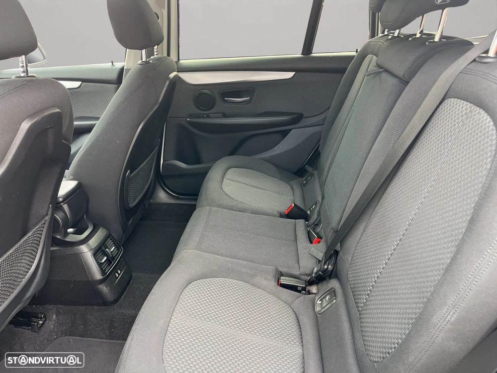 BMW 216 Gran Tourer i 7L Advantage - 13