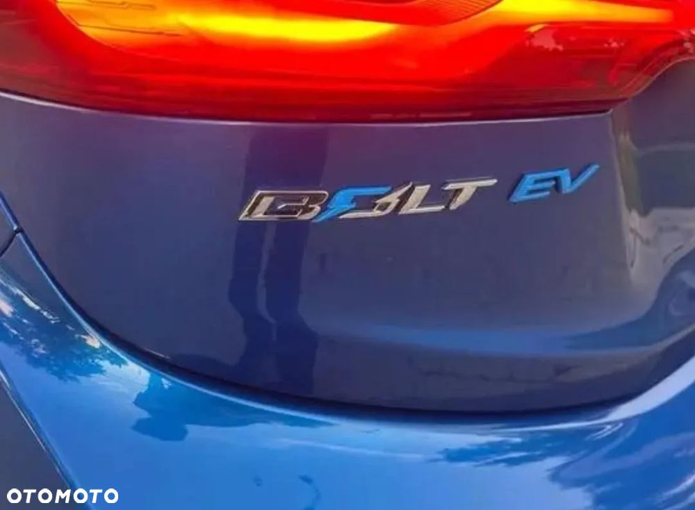 Chevrolet Bolt - 2