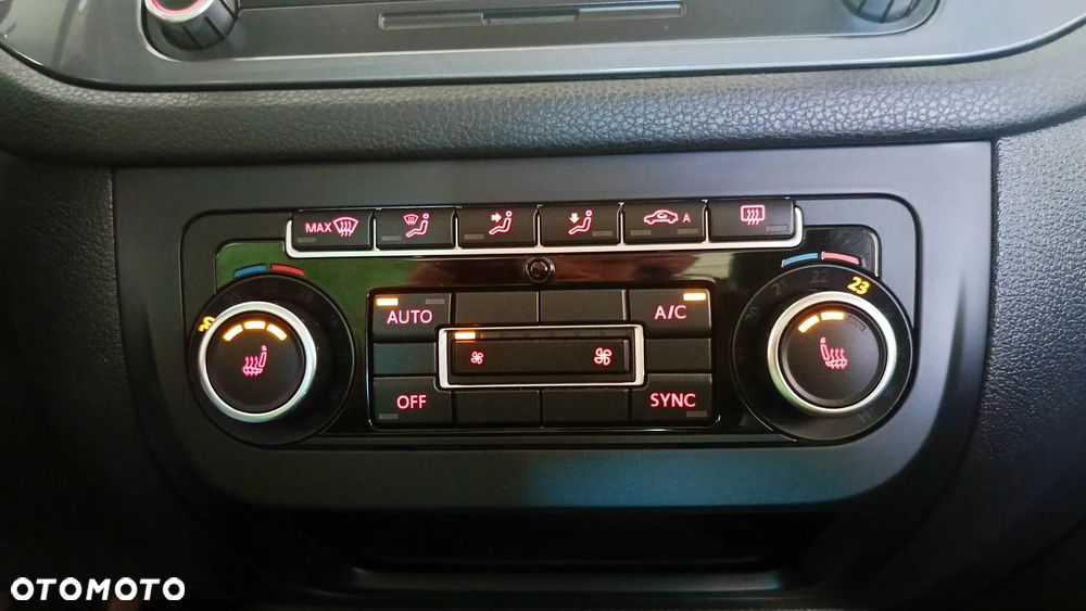 Volkswagen Tiguan 2.0 TDI 4Mot Track&Style - 25