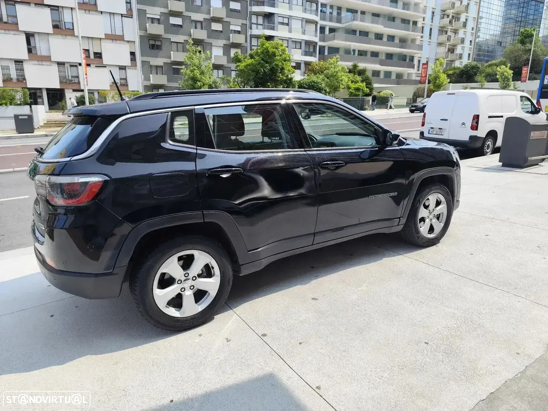 Jeep Compass 1.6 M-Jet Longitude - 8