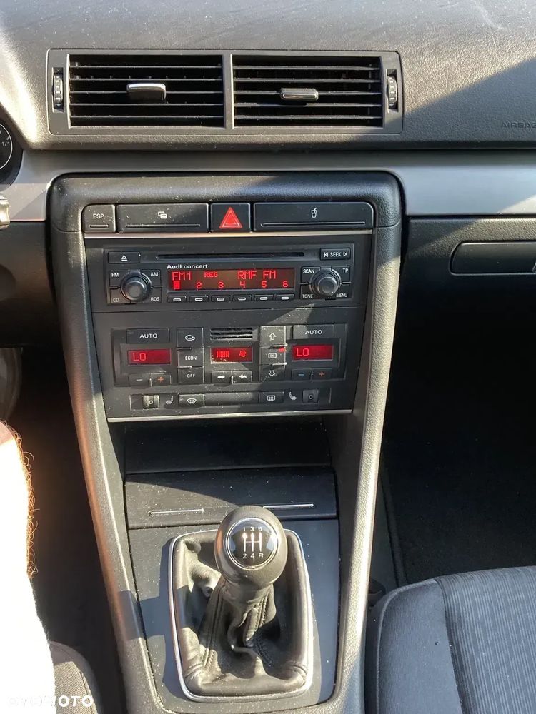 Audi A4 Limousine 2 - 2