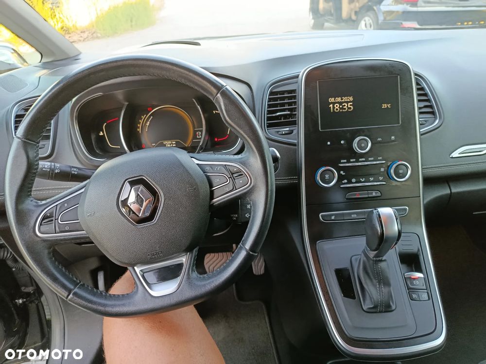 Renault Scenic 1.5 dCi Dynamique EDC - 9