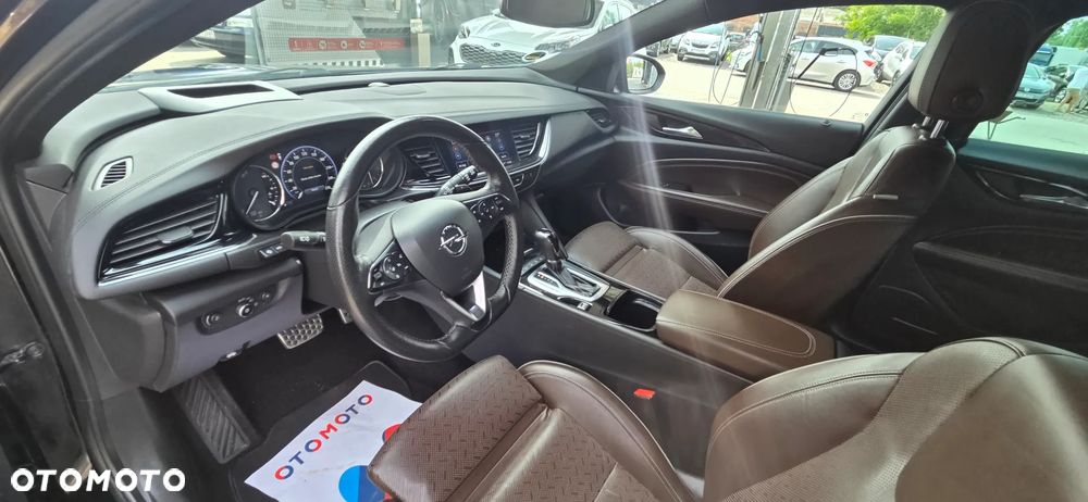 Opel Insignia 2.0 BiTrb D 4x4 Automatik Exclusive - 30