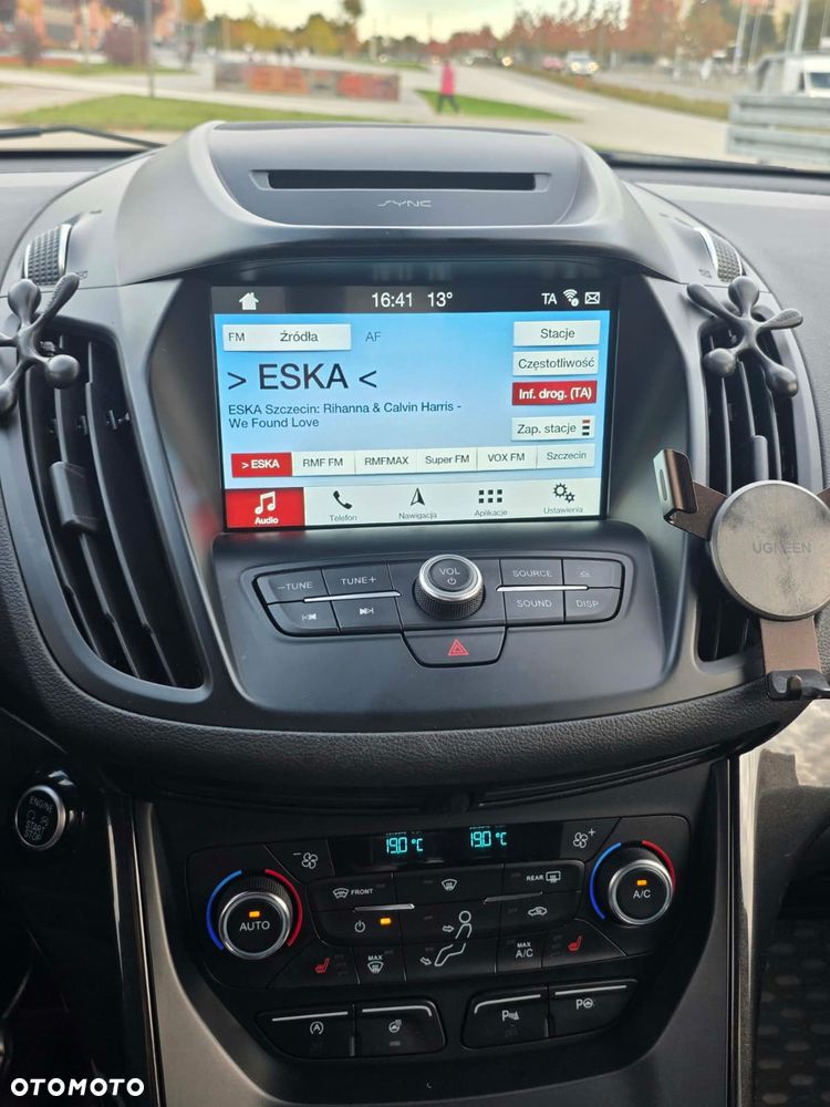 Ford Kuga - 13