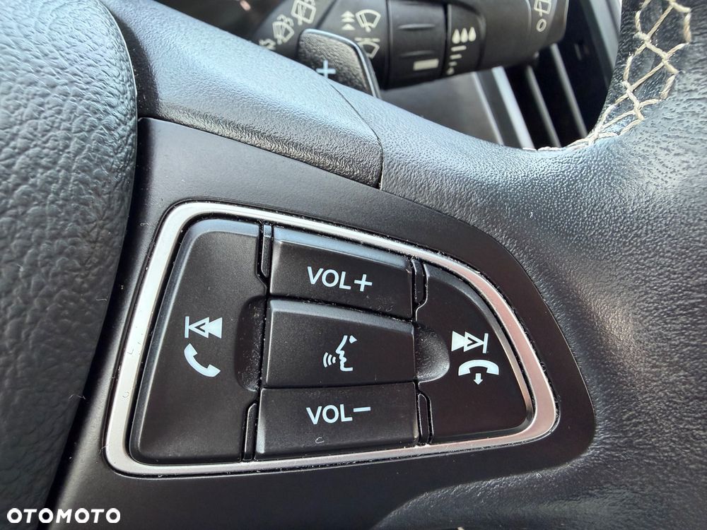 Ford Kuga 2.0 TDCi 4x4 Vignale - 15