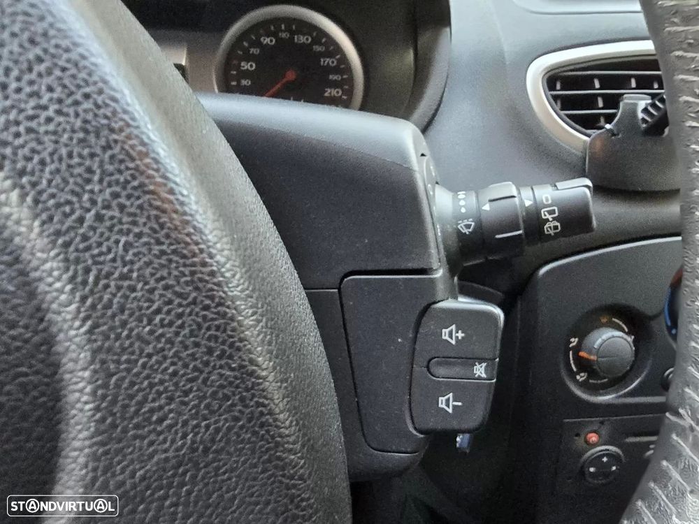 Renault Clio Break 1.2 16V Dynamique - 13