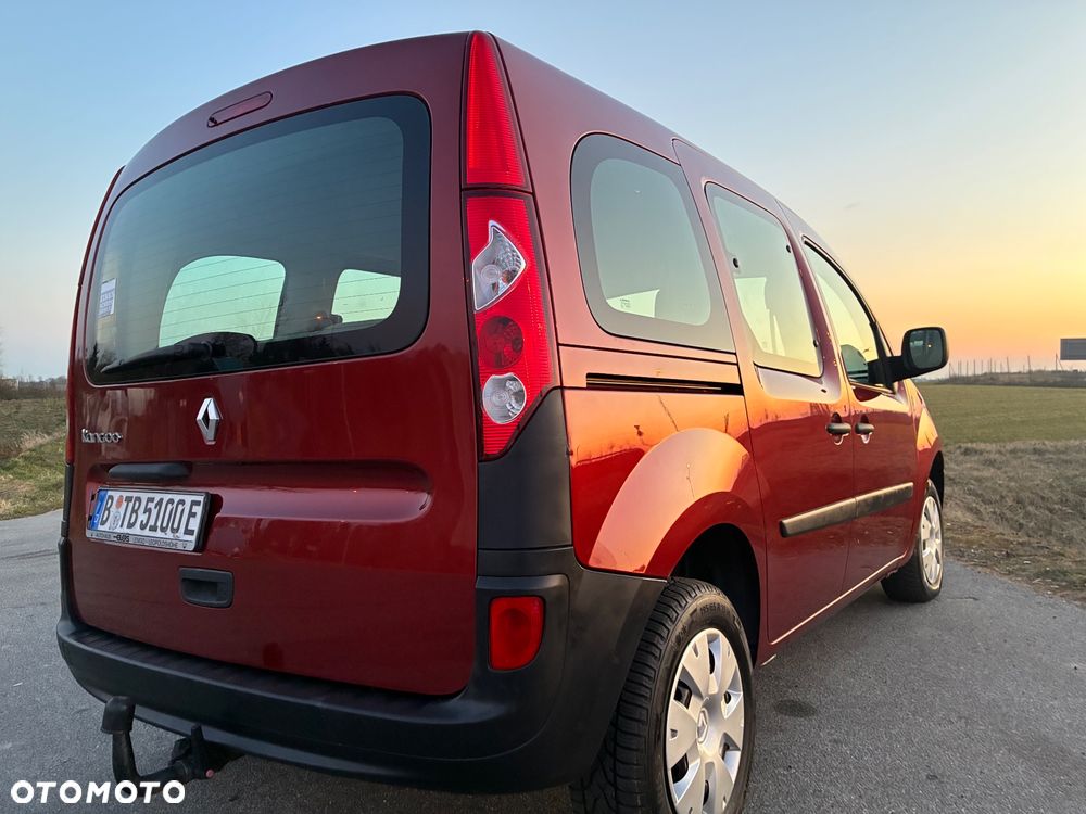 Renault Kangoo 1.6 16V Helios - 13