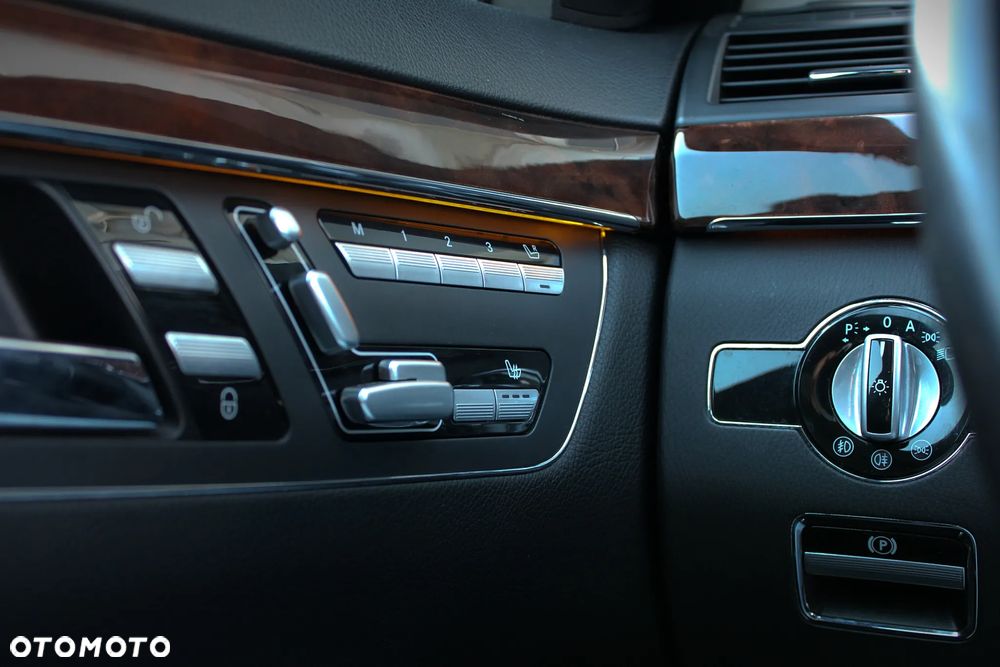 Mercedes-Benz Klasa S 500 7G-TRONIC - 25