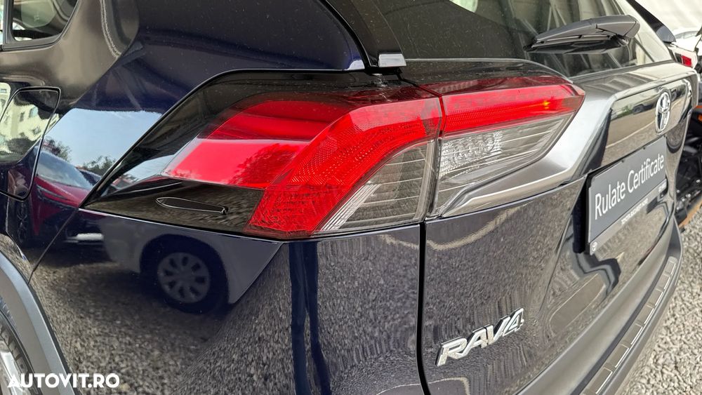 Toyota RAV4 - 22