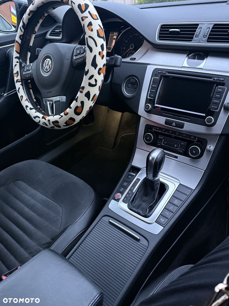 Volkswagen Passat 2.0 TDI Highline DSG - 7