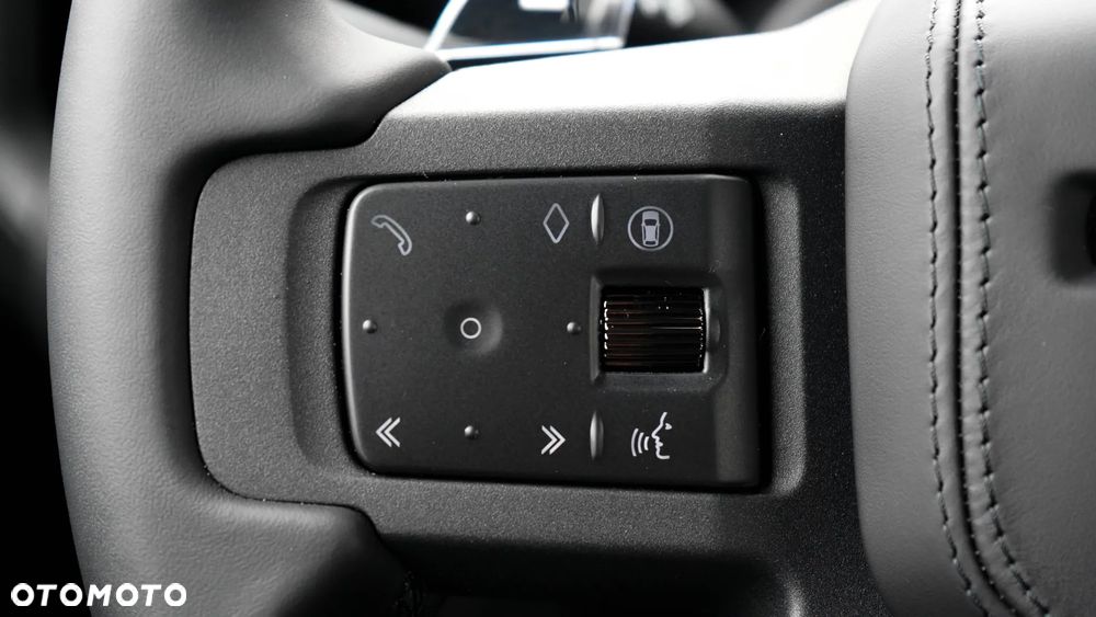 Land Rover Defender 4.4 P635 V8 mHEV Octa - 21