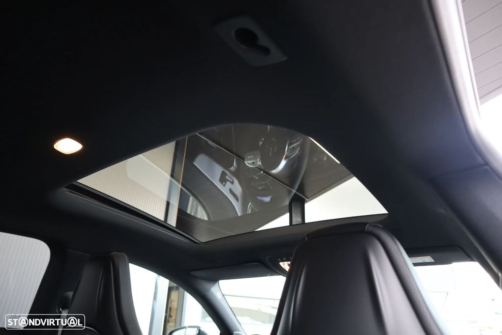 Mercedes-Benz CLA 45 AMG S 4Matic+ Speedshift 8G-DCT Line Premium - 13