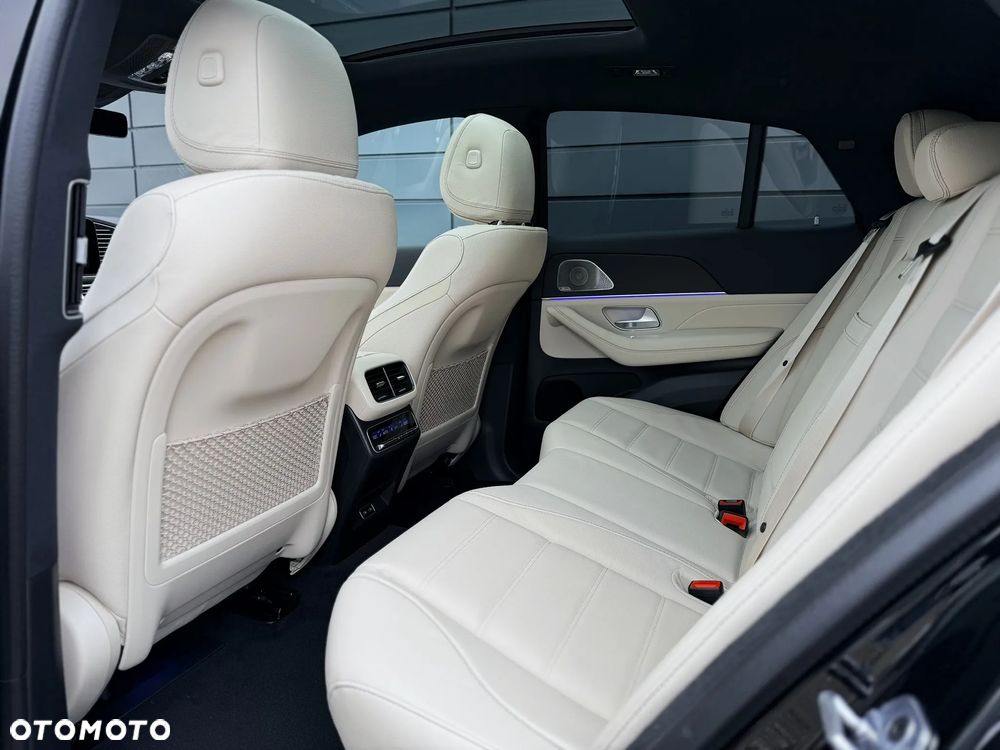 Mercedes-Benz GLE - 23