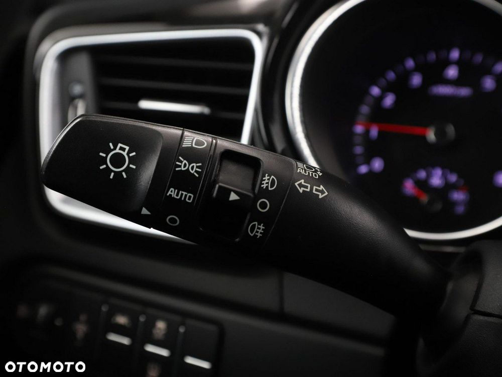 Kia XCeed 1.0 T-GDI L - 31