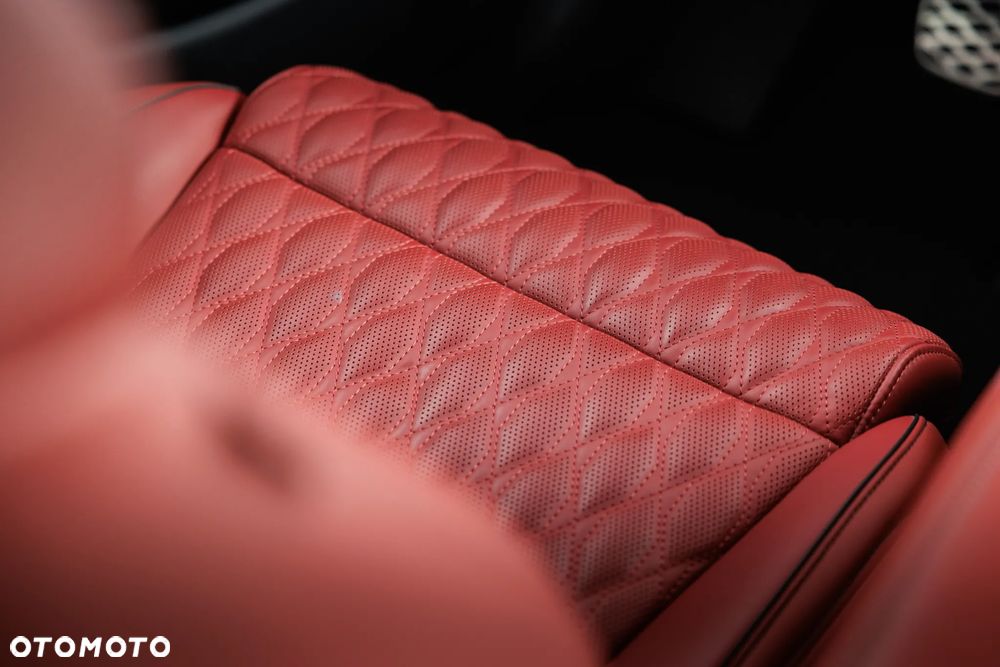 Genesis GV70 2.2 AWD AT8 Luxury Line - 32