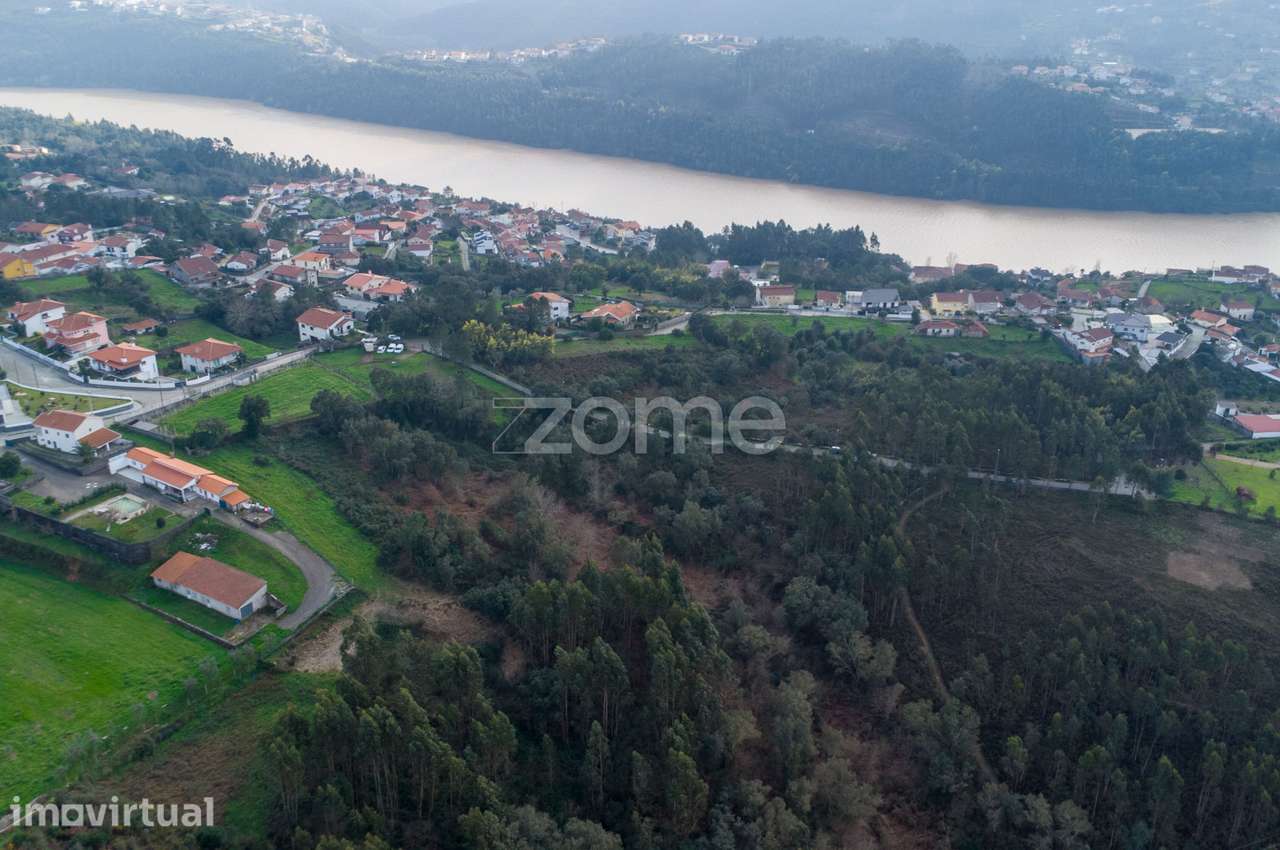 Terreno com 5.620 m2 para construção de moradias - Rio Mau, Penafiel - Grande imagem: 3/15