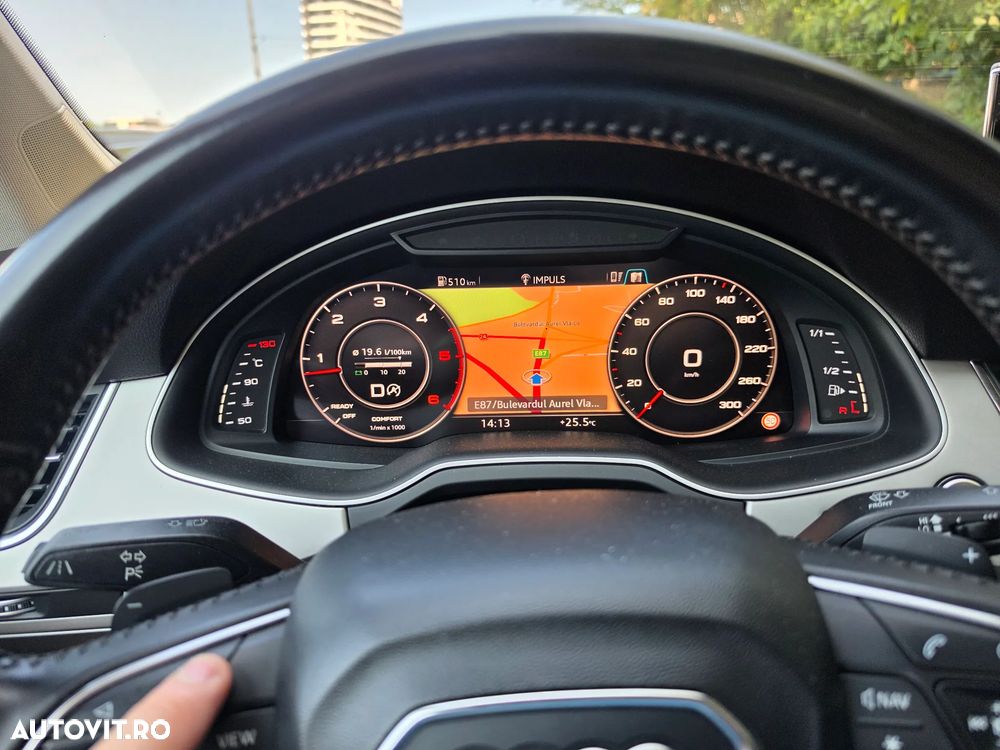 Audi Q7 - 7