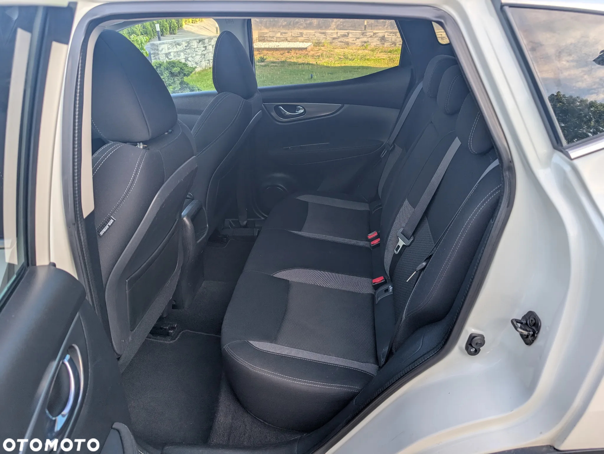 Nissan Qashqai 1.2 DIG-T N-Connecta - 13