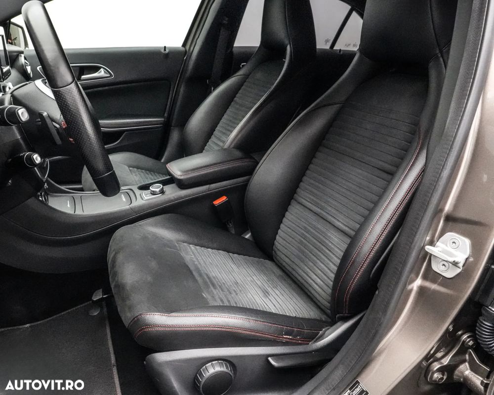 Mercedes-Benz A - 13