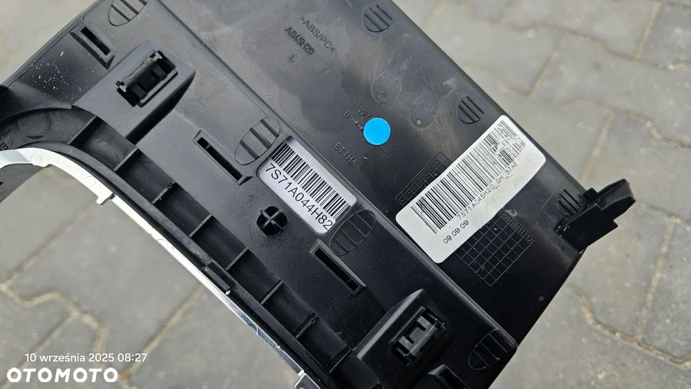 Ramka tunelu środkowego dekor Black czarna Ford Mondeo Mk4 2008r - 2