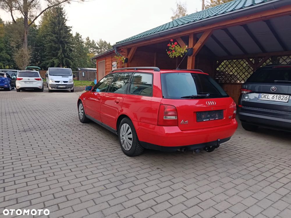 Audi A4 Avant 1.8T Quattro - 8
