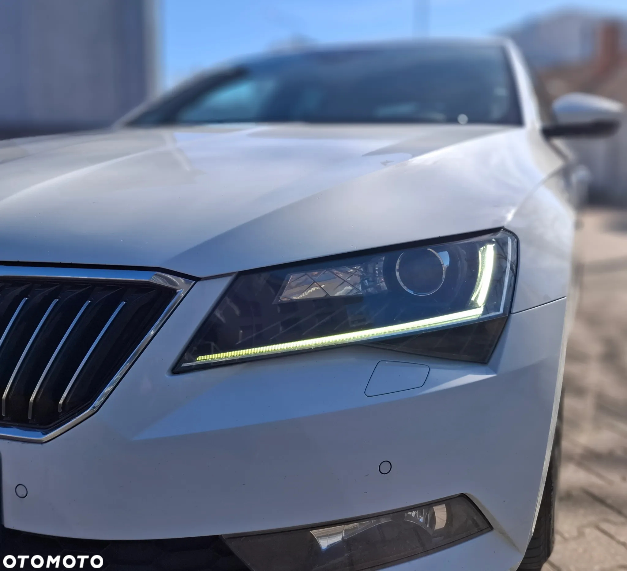 Skoda Superb 2.0 TDI 4x4 L&K DSG - 7