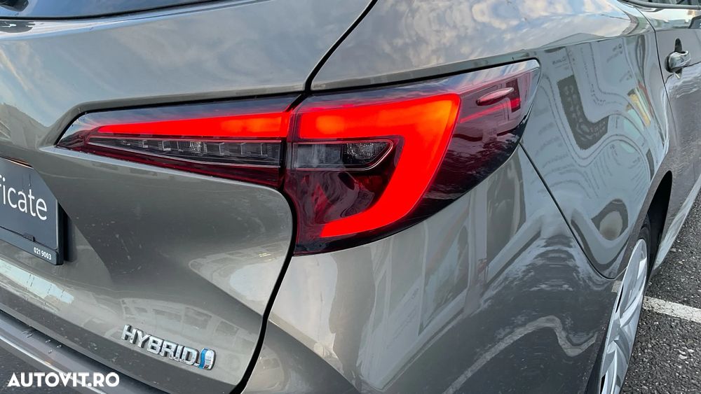 Toyota Corolla 1.8 Business Edition - 10