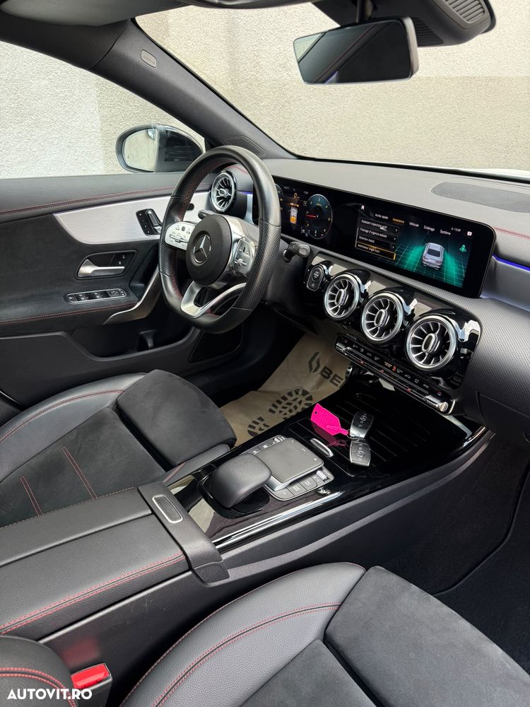 Mercedes-Benz CLA 200 - 12