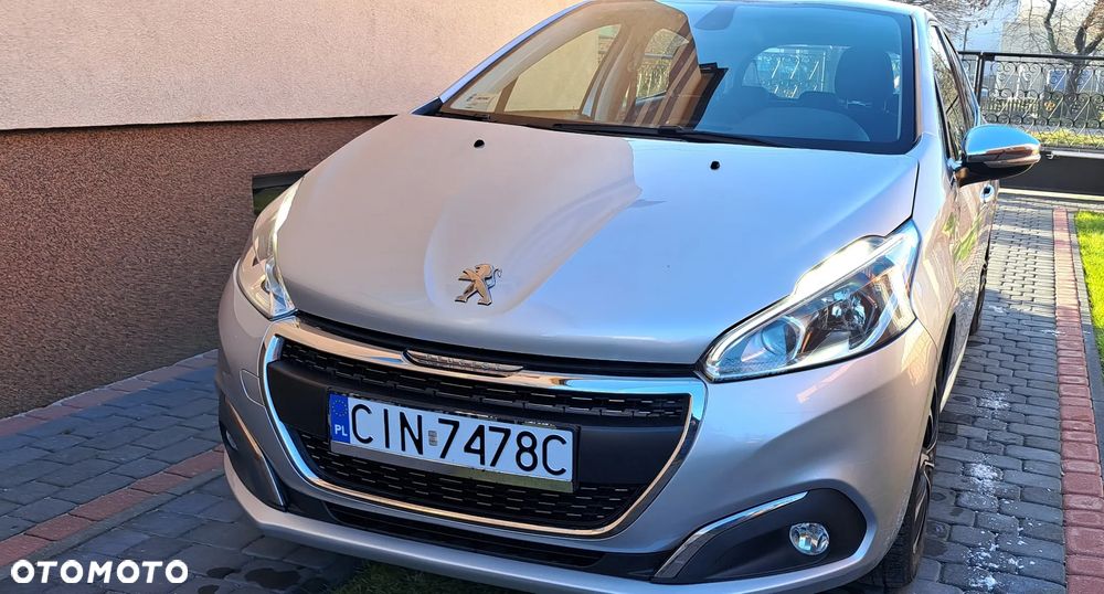 Peugeot 208 1.2 PureTech GPF Allure S&S - 3