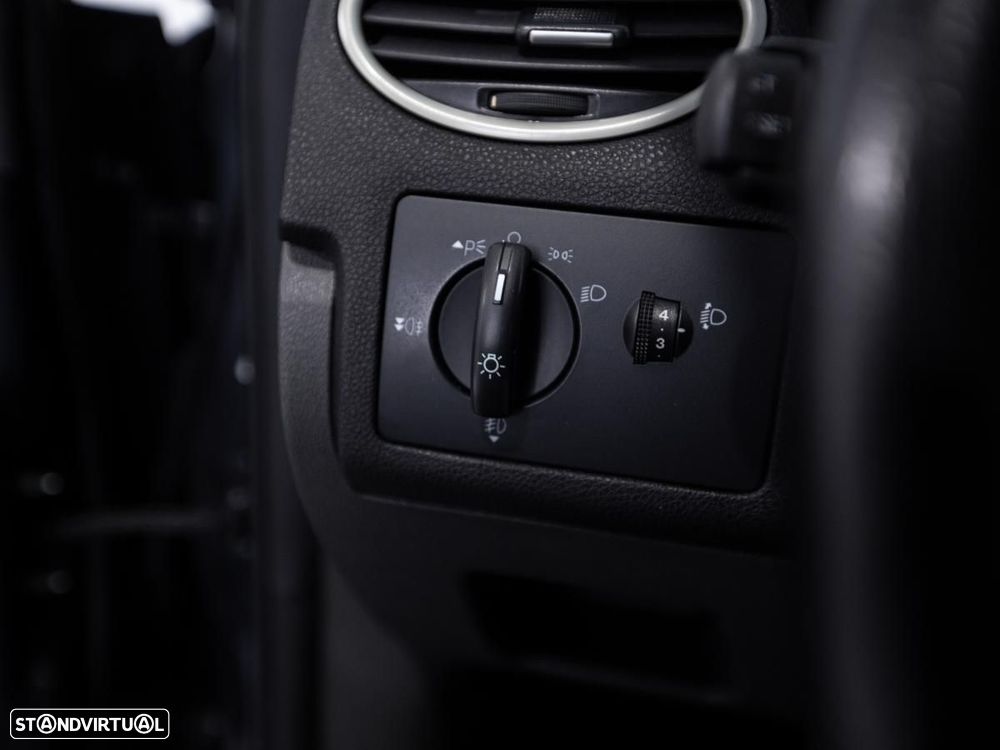 Ford Focus - 13