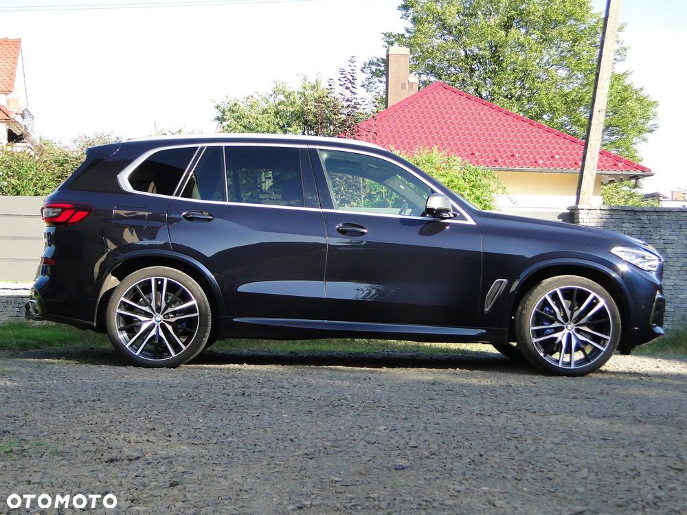 BMW X5 M50i - 4