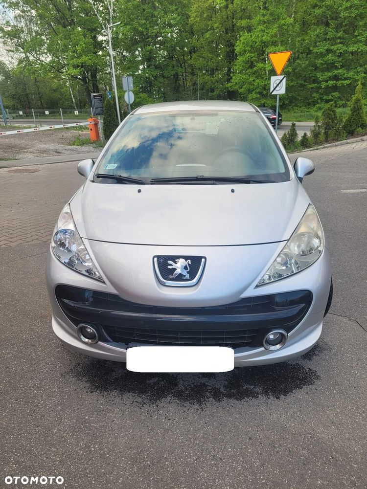 Peugeot 207 1.6 HDi Tendance - 1