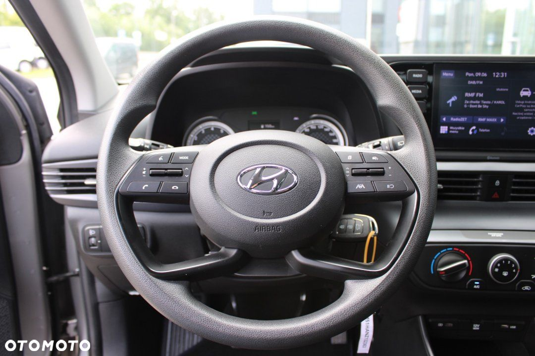 Hyundai i20 - 21