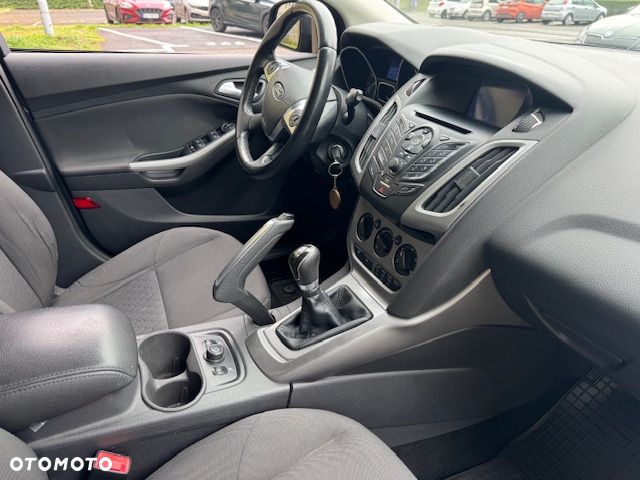 Ford Focus 1.0 EcoBoost Start-Stopp-System Champions Edition - 8