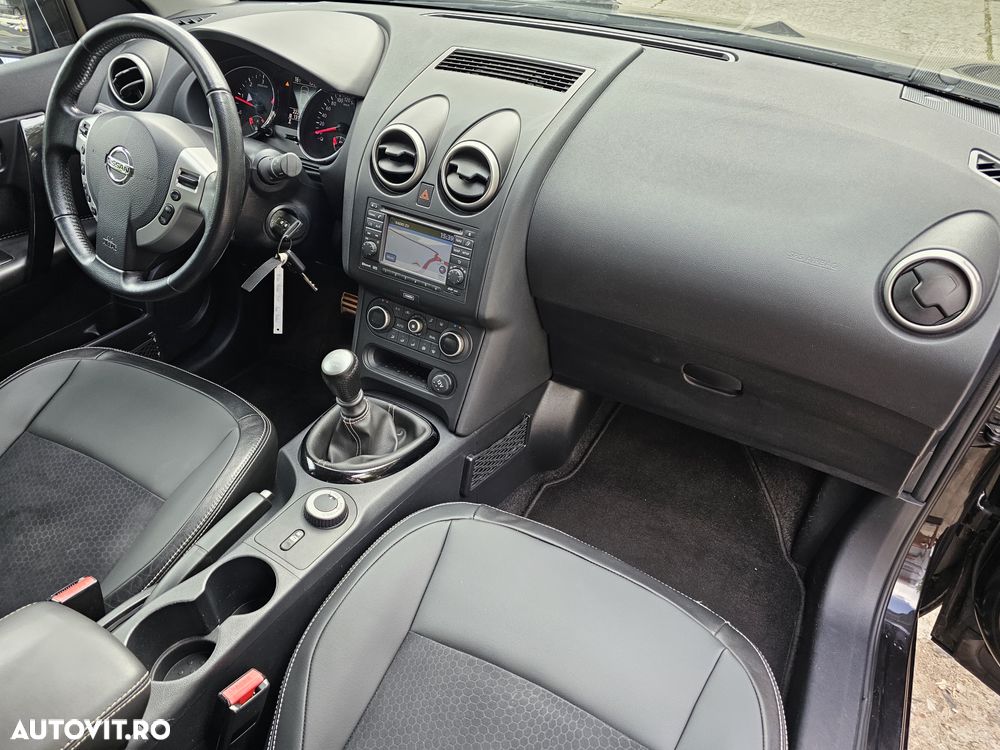 Nissan Qashqai 1.6 DCI ALL-MODE 4x4i N-Connecta - 11