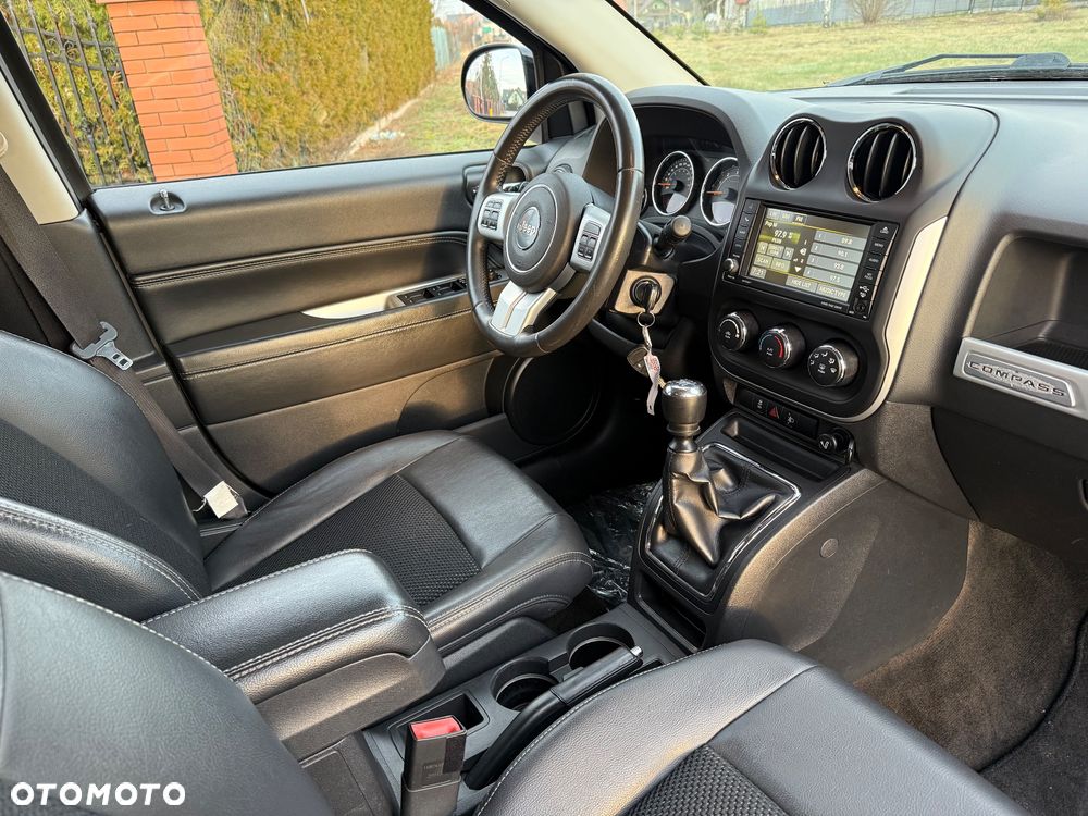Jeep Compass - 17