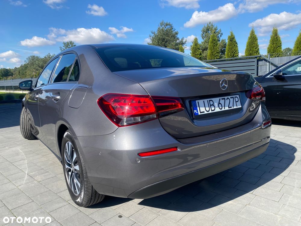 Mercedes-Benz Klasa A 180 d 8G-DCT Lim Entry - 3